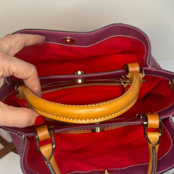 Dooney & Bourke Wexford Purple Tan Leather Large Purse Crossbody Shoulder Bag - Picture 6 of 8